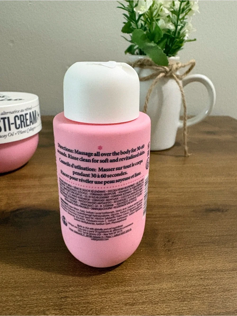 Sol de Janeiro Bundle of 2 Beija Flor Elasti-Cream 5oz and Elasti Body Wash 3oz